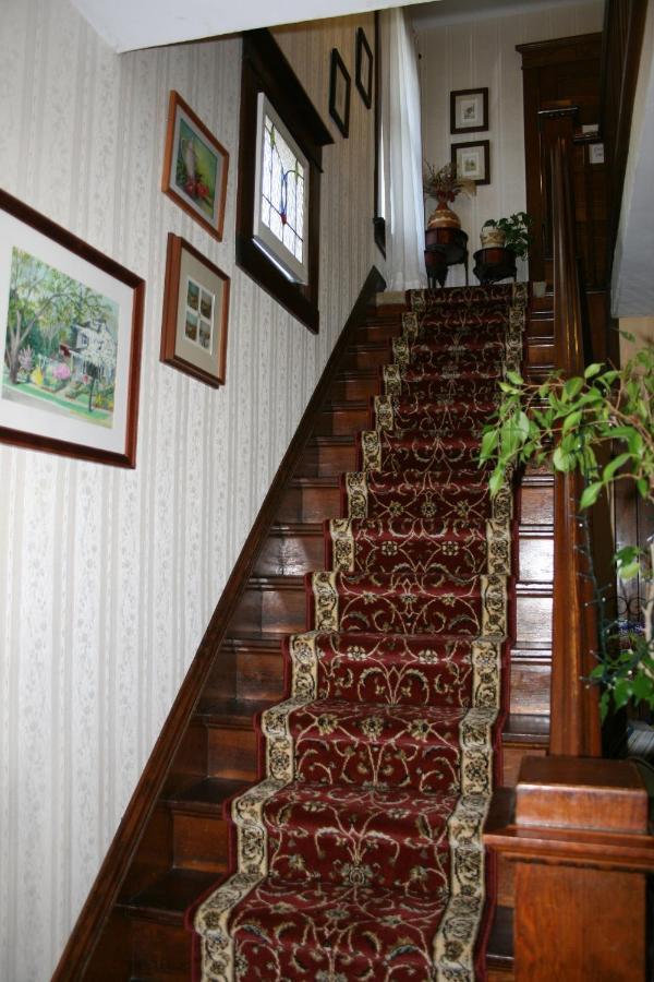 Serendipity Bed And Breakfast Saugatuck Exterior photo