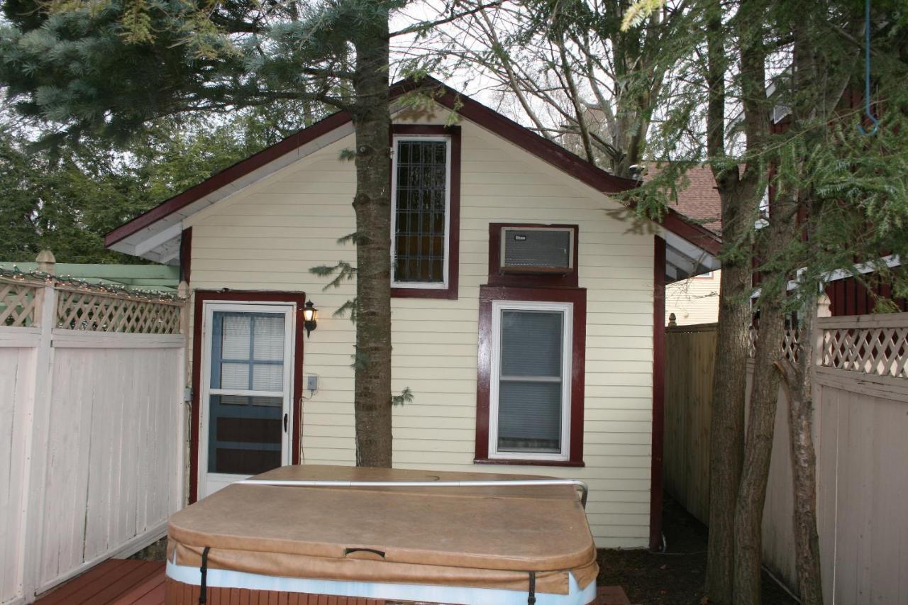 Serendipity Bed And Breakfast Saugatuck Room photo